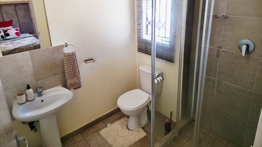 4 Bedroom Property for Sale in Freedom Park North West
